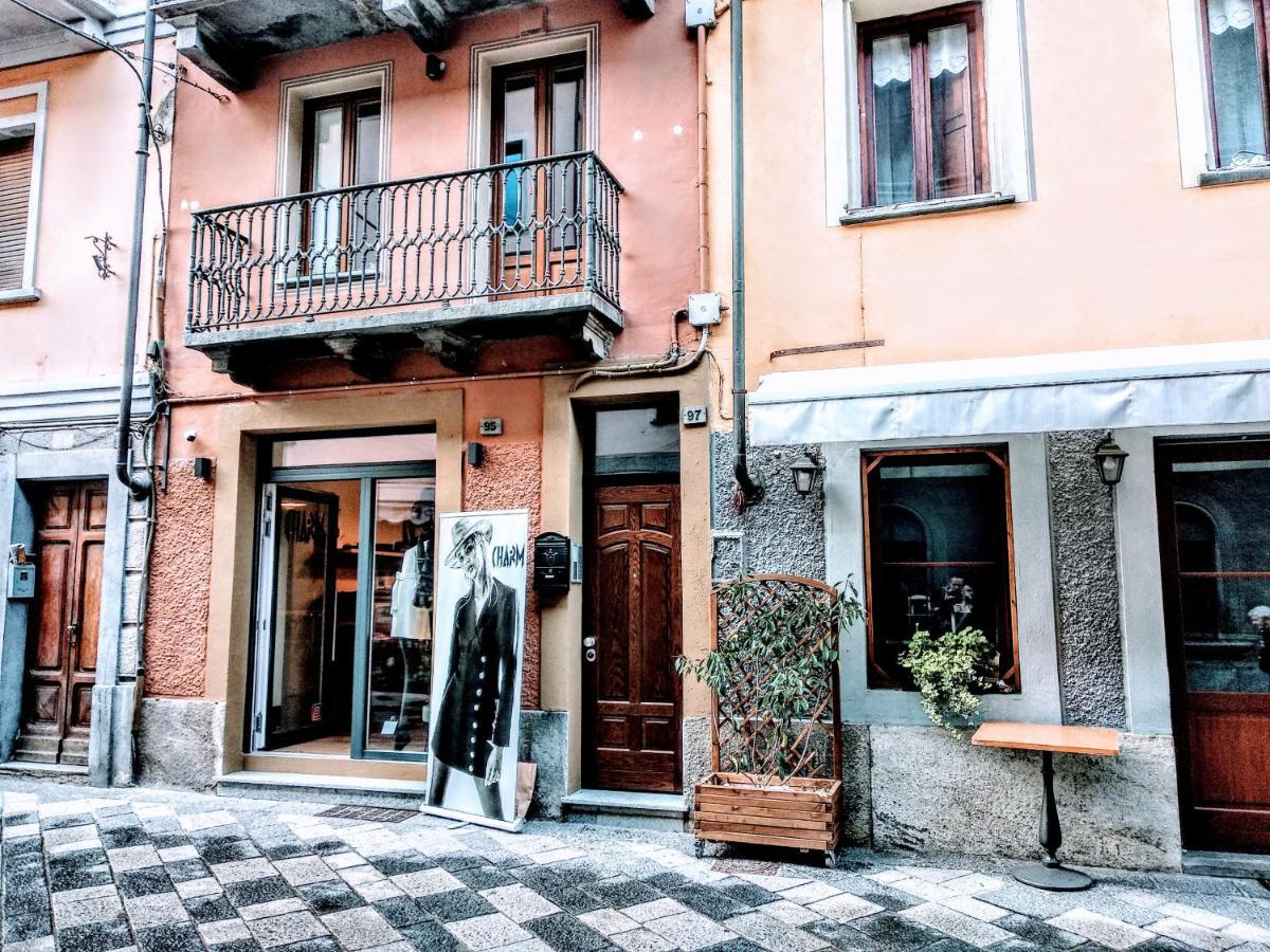 Maison Soleil - Mansarda Aosta Buitenkant foto
