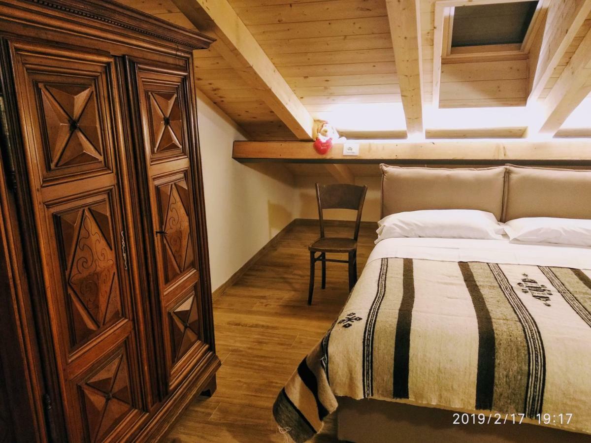 Maison Soleil - Mansarda Aosta Buitenkant foto